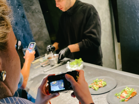 Exclusive Toyosu Wholesale Area Sourcing and Private Dining Led by a Chef